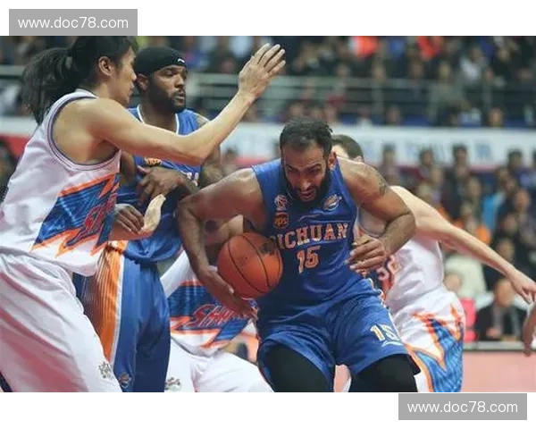 CBA精彩赛事直播全程跟踪分析助你了解比赛每一个瞬间